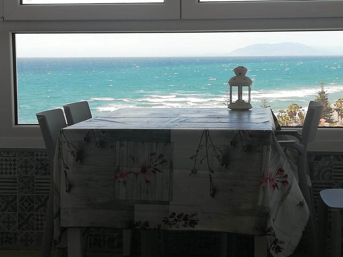 Coqueto Apartamento Con Vista Al Mar Castillo Bajo Exterior photo